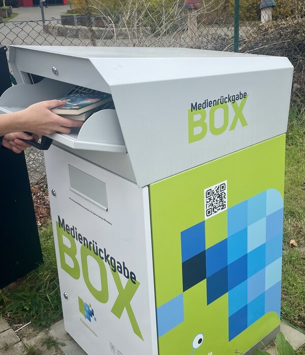 Medienr&uuml;ckgabebox